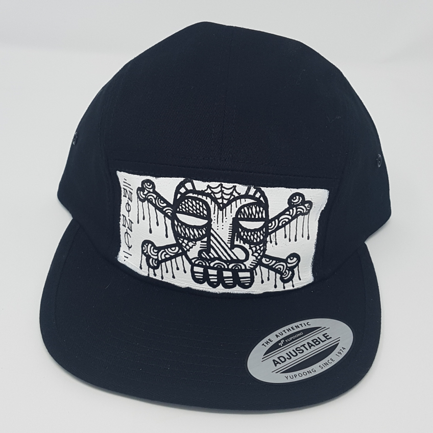 Black 5 panel hat