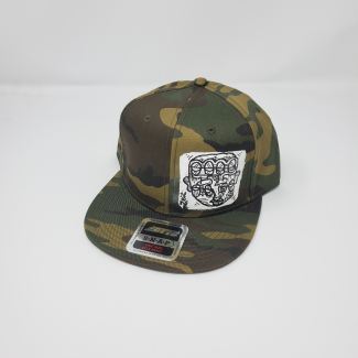 Camo snap back cap